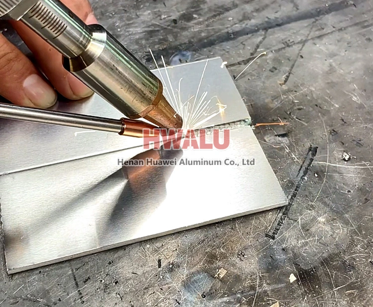 Welding technique of thin aluminum sheet