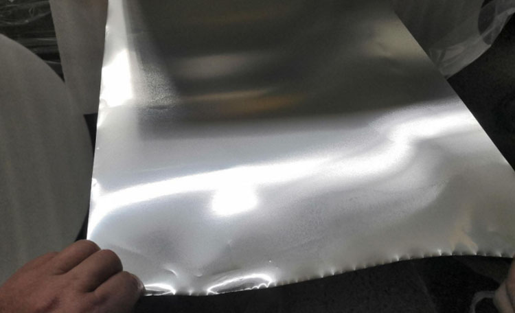 Aluminium foil untuk panci